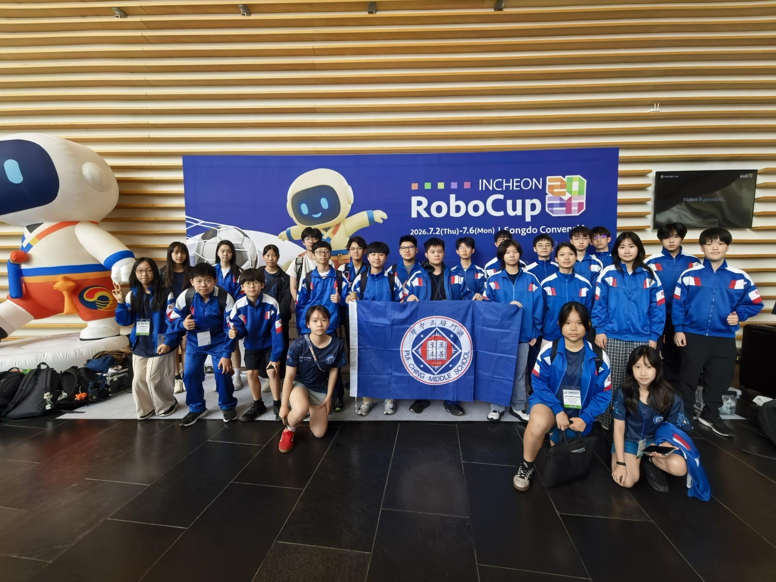 The students together after arriving in Incheon